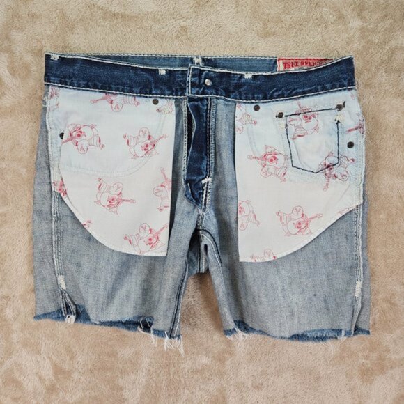 True Religion Made in USA Billy Giant Big T Jeans Short Denim Size 36 Seat 34 - Picture 14 of 15